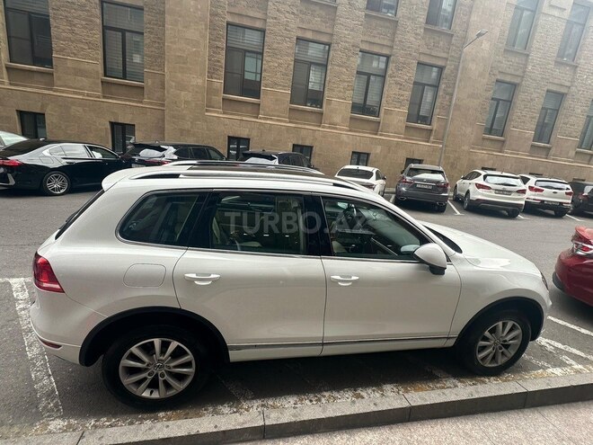 Volkswagen Touareg 2013, 81,000 km - 3.6 l - Bakı