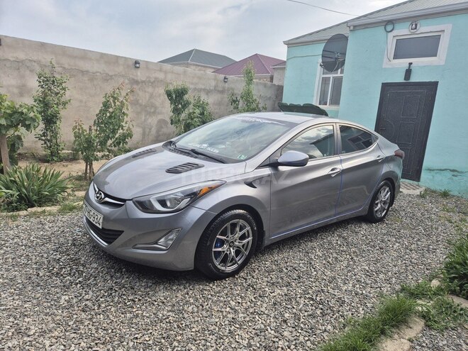 Hyundai Elantra 2015, 193,121 km - 1.8 l - Bakı