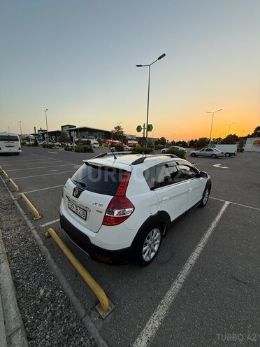 DongFeng  2015, 445,600 km - 1.6 l - Bakı