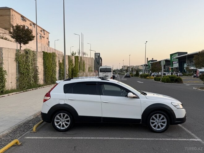DongFeng  2015, 445,600 km - 1.6 l - Bakı