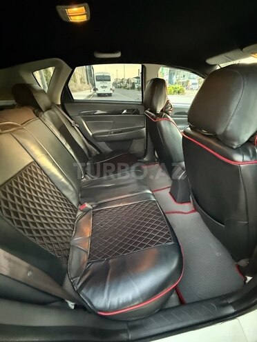 DongFeng  2015, 445,600 km - 1.6 l - Bakı