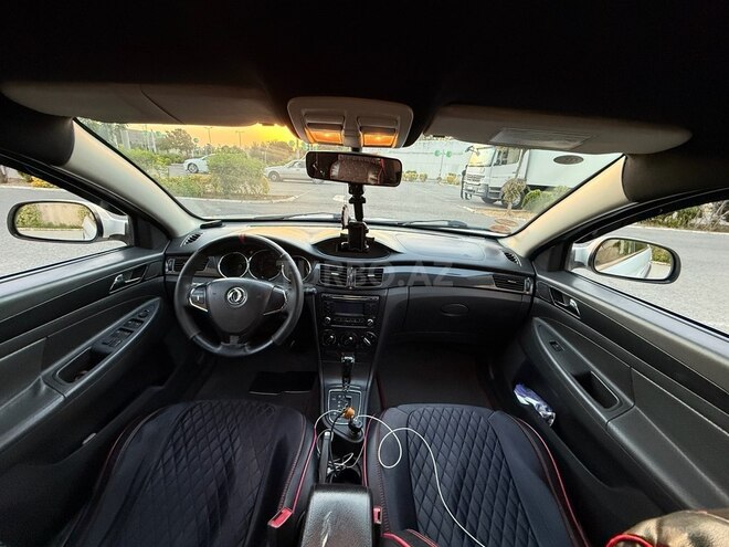 DongFeng  2015, 445,600 km - 1.6 l - Bakı
