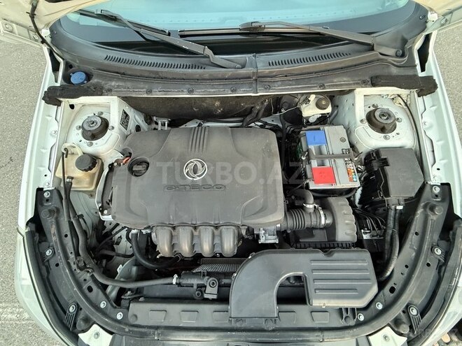 DongFeng  2015, 445,600 km - 1.6 l - Bakı