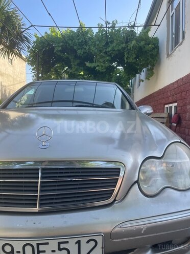 Mercedes C 220 d 2003, 54,000 km - 2.2 l - Bakı