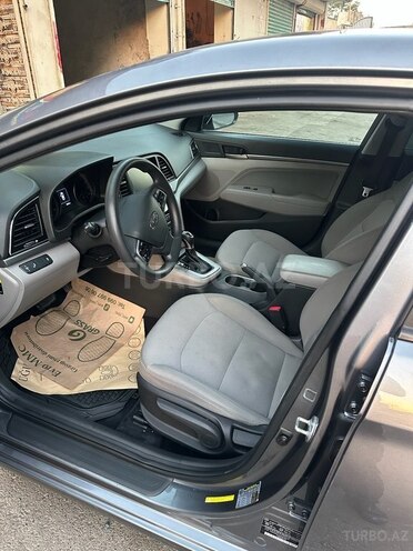 Hyundai Elantra 2017, 94,600 km - 2.0 l - Bakı