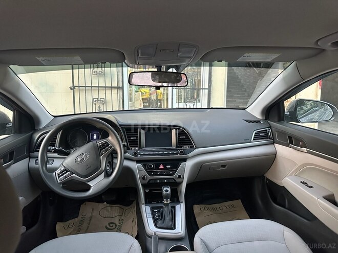 Hyundai Elantra 2017, 94,600 km - 2.0 l - Bakı