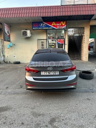 Hyundai Elantra 2017, 94,600 km - 2.0 l - Bakı