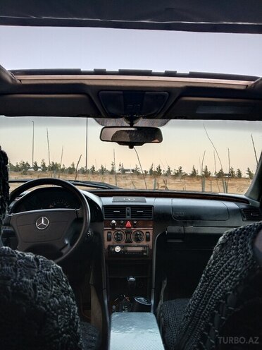 Mercedes C 220 d 1997, 393,000 km - 2.2 l - Bakı