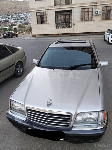 Mercedes C 220 d 1997, 393,000 km - 2.2 l - Bakı