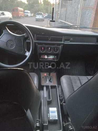 Mercedes 190 1991, 350,000 km - 1.8 l - Zaqatala