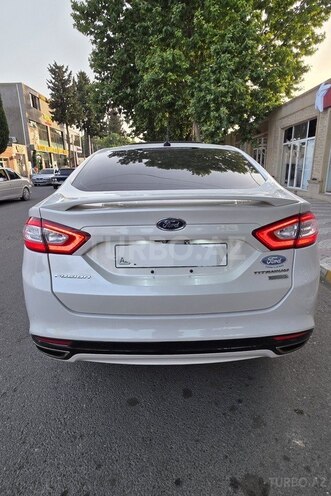Ford Fusion (North America) 2015, 295,000 km - 2.0 l - Ağstafa