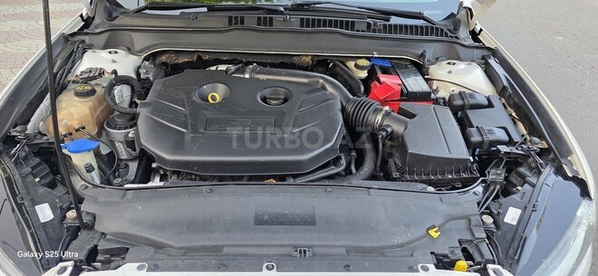 Ford Fusion (North America) 2015, 295,000 km - 2.0 l - Ağstafa