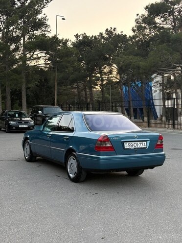 Mercedes C 200 1997, 403,190 km - 2.0 l - Sumqayıt