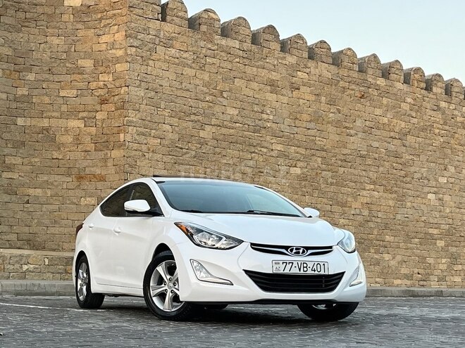 Hyundai Elantra 2015, 72,080 km - 1.8 л - Bakı