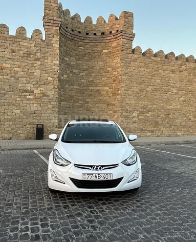 Hyundai Elantra 2015, 72,080 km - 1.8 л - Bakı