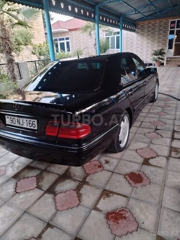 Mercedes E 240 1998, 375,000 km - 2.4 l - İmişli