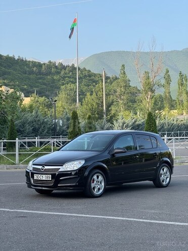 Opel Astra 2007, 270,000 km - 1.4 л - Şəki