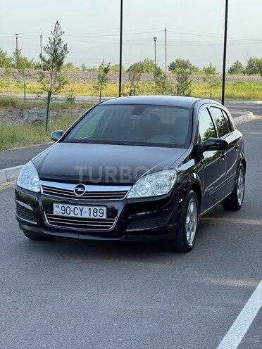 Opel Astra 2007, 270,000 km - 1.4 л - Şəki