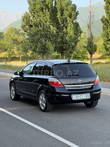 Opel Astra 2007, 270,000 km - 1.4 л - Şəki