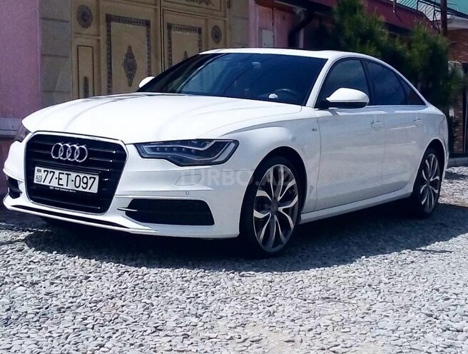 Audi A6 2013, 97,000 km - 2.8 l - Bakı