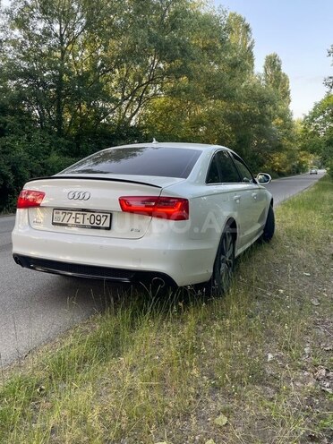 Audi A6 2013, 97,000 km - 2.8 l - Bakı