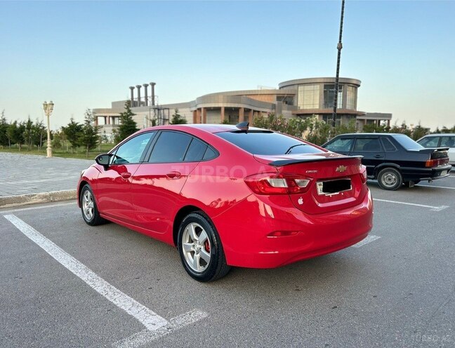 Chevrolet Cruze 2017, 196,000 km - 1.4 l - Sumqayıt