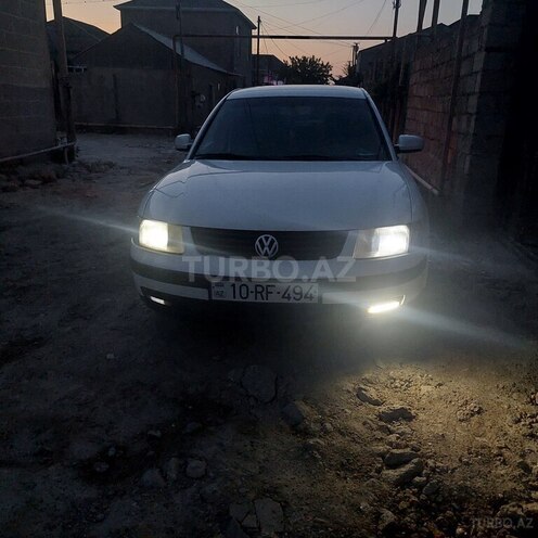 Volkswagen Passat 2000, 449,000 km - 1.8 l - Bakı