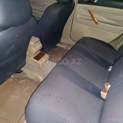 Volkswagen Passat 2000, 449,000 km - 1.8 l - Bakı