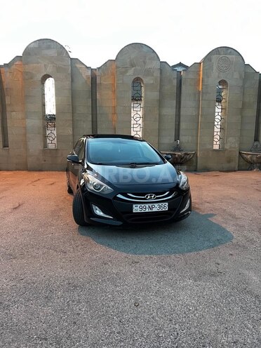 Hyundai Elantra 2012, 319,000 km - 1.8 l - Bakı