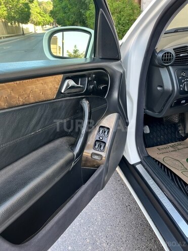 Mercedes C 240 2004, 330,000 km - 2.6 л - Bakı