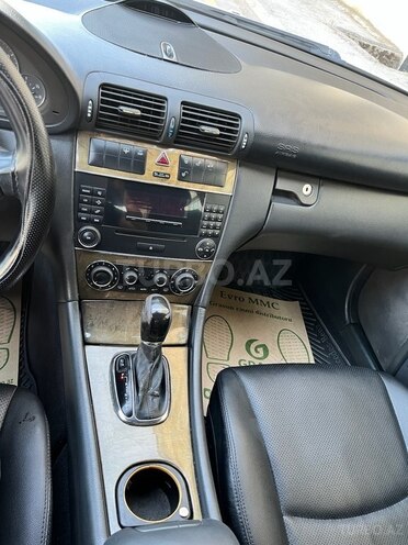 Mercedes C 240 2004, 330,000 km - 2.6 л - Bakı
