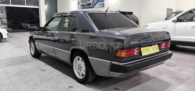 Mercedes 190 1991, 298,000 km - 2.0 l - Sumqayıt