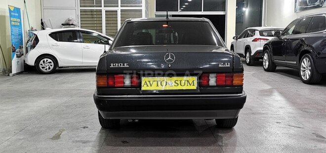 Mercedes 190 1991, 298,000 km - 2.0 l - Sumqayıt