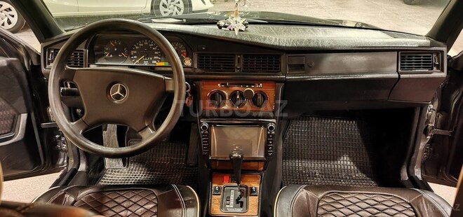 Mercedes 190 1991, 298,000 km - 2.0 l - Sumqayıt