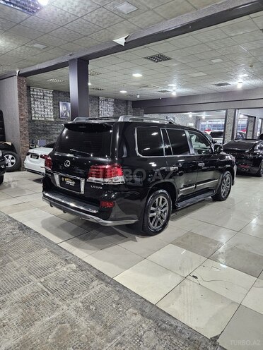Lexus LX 570-5