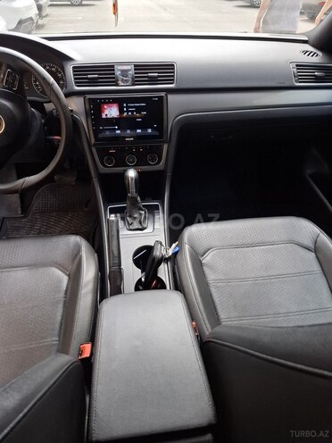 Volkswagen Passat 2015, 222,089 km - 2.5 l - Bakı