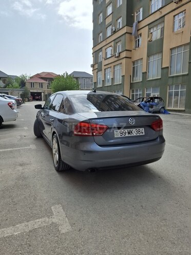 Volkswagen Passat 2015, 222,089 km - 2.5 l - Bakı