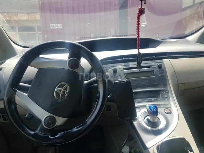 Toyota Prius 2010, 402,336 km - 1.8 l - Bakı