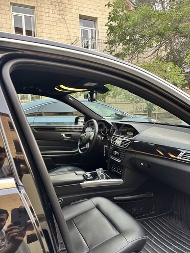 Mercedes E 200 2014, 262,000 km - 2.0 l - Bakı