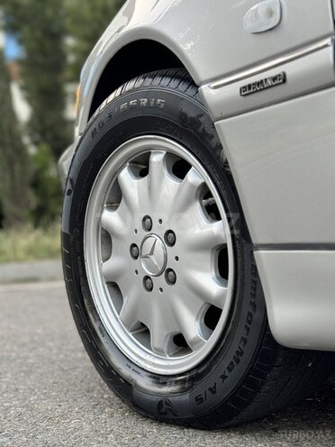 Mercedes C 220 d 1998, 330,000 km - 2.2 l - Saatlı
