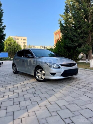 Hyundai i30 2011, 228,000 km - 1.4 l - Hacıqabul