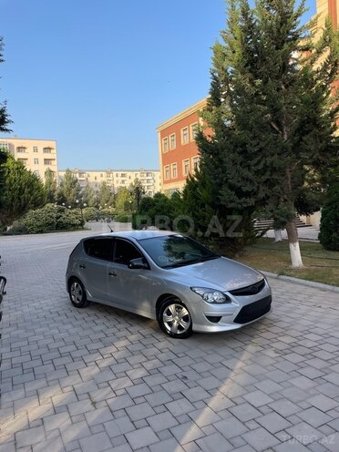 Hyundai i30 2011, 228,000 km - 1.4 l - Hacıqabul