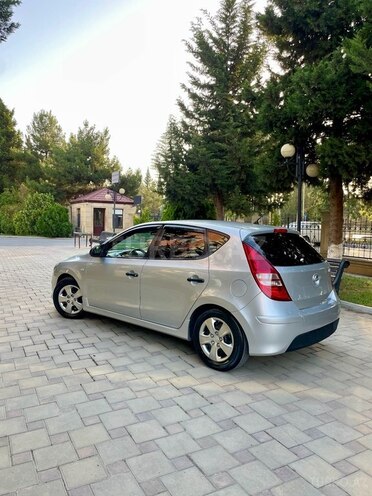Hyundai i30 2011, 228,000 km - 1.4 l - Hacıqabul
