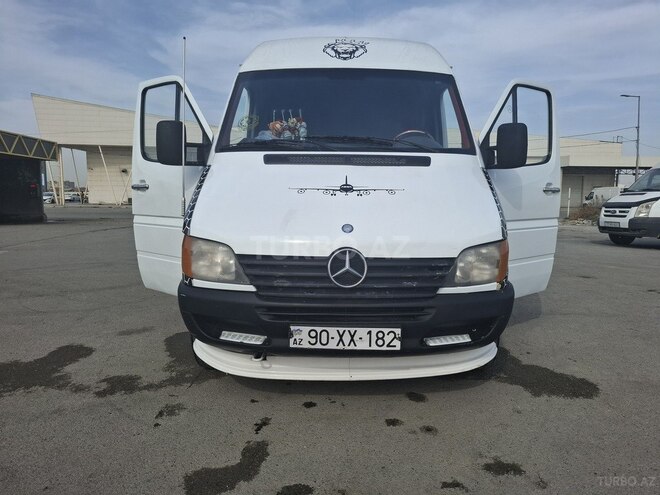 Mercedes  2000, 500,000 km - 2.2 l - Bakı