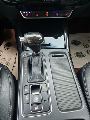 Kia Sorento 2015, 215,000 km - 2.0 l - Bakı