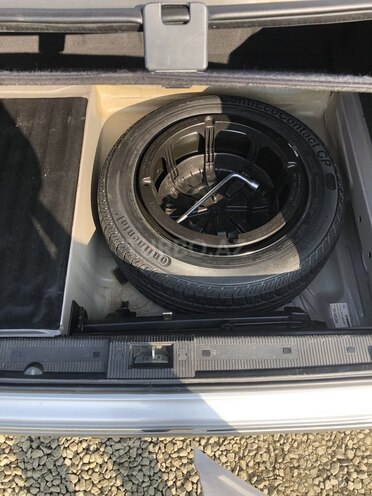 Mercedes E 280 2001, 353,287 km - 2.8 l - Bakı