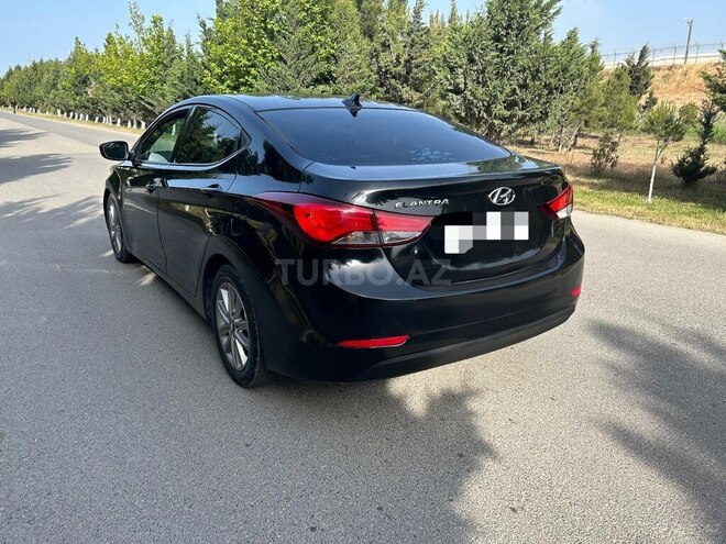Hyundai Elantra 2015, 117,000 km - 1.8 l - Bakı