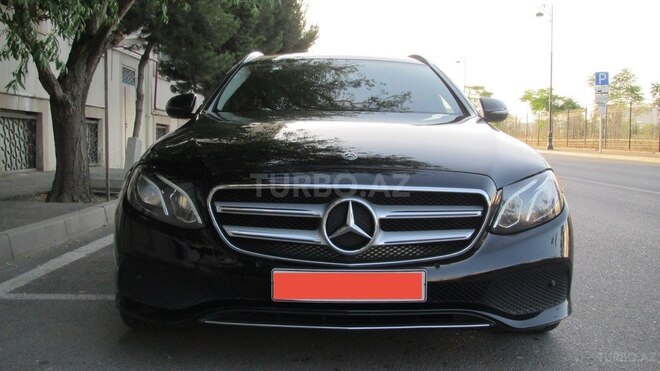 Mercedes E 220 d 2018, 244,000 km - 2.0 l - Bakı