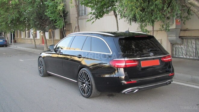 Mercedes E 220 d 2018, 244,000 km - 2.0 l - Bakı
