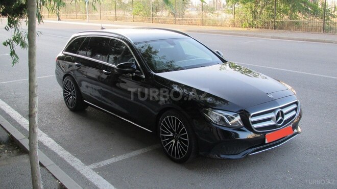 Mercedes E 220 d 2018, 244,000 km - 2.0 l - Bakı